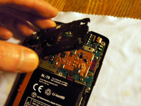 Nexus 5 DIYでバッテリー交換しました。15